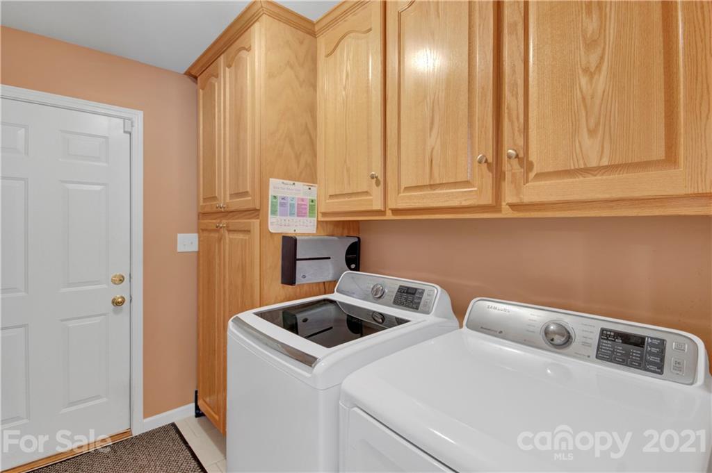 3520 Mack Ballard Road Maiden, NC 28650 - Photo 20 of 25 a utility room with dryer and washer
