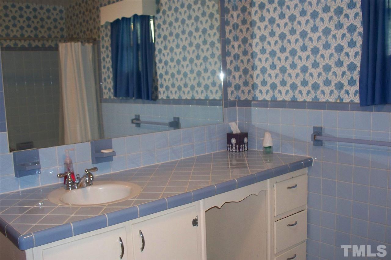 701 Old Post Road Erwin, NC 28339 - Photo 11 of 24 Gallery Image 11