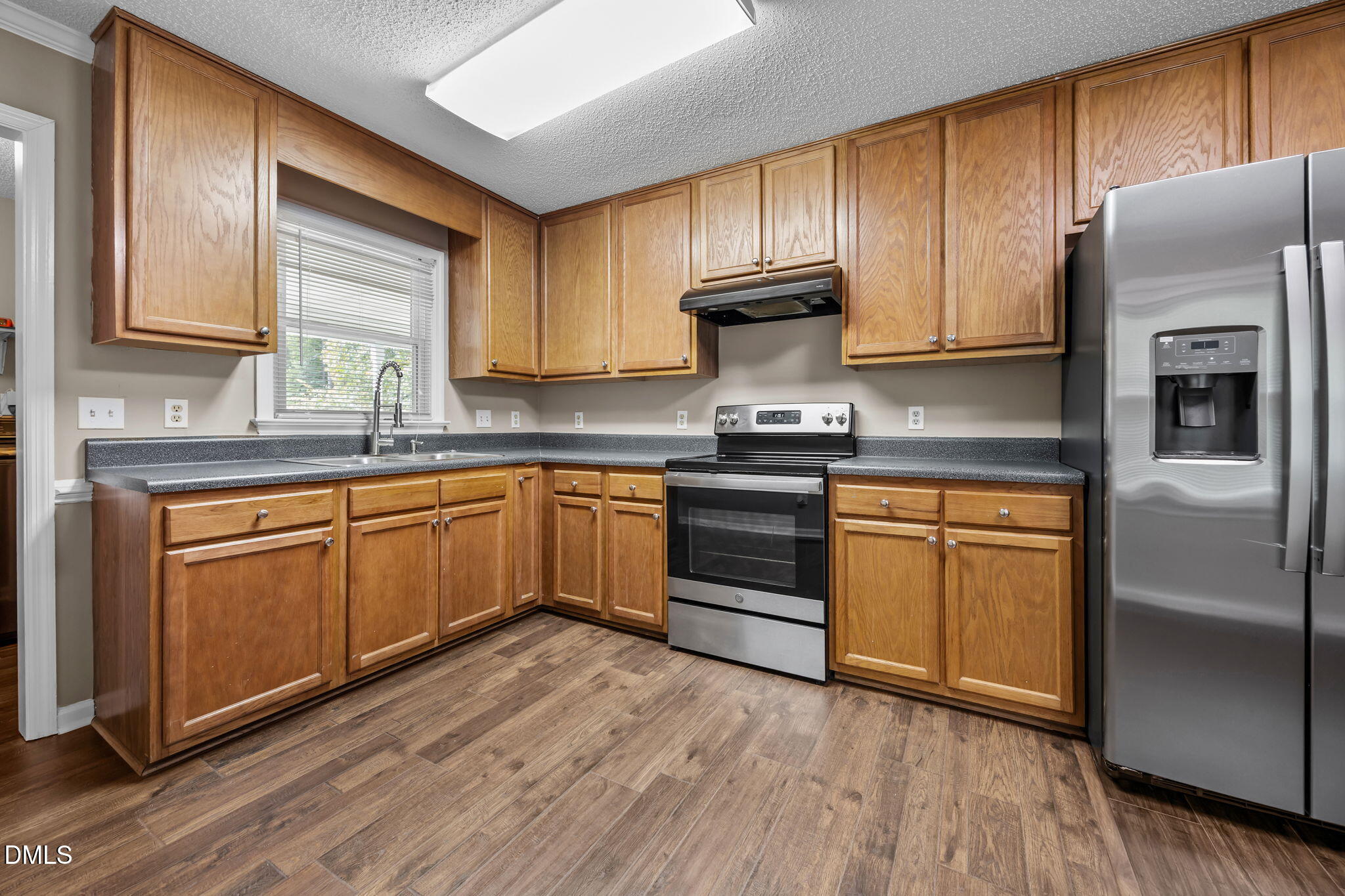 1509 Woodard Street Raleigh, NC 27610 - Photo 6 of 21 25-web-or-mls-IMG_2650