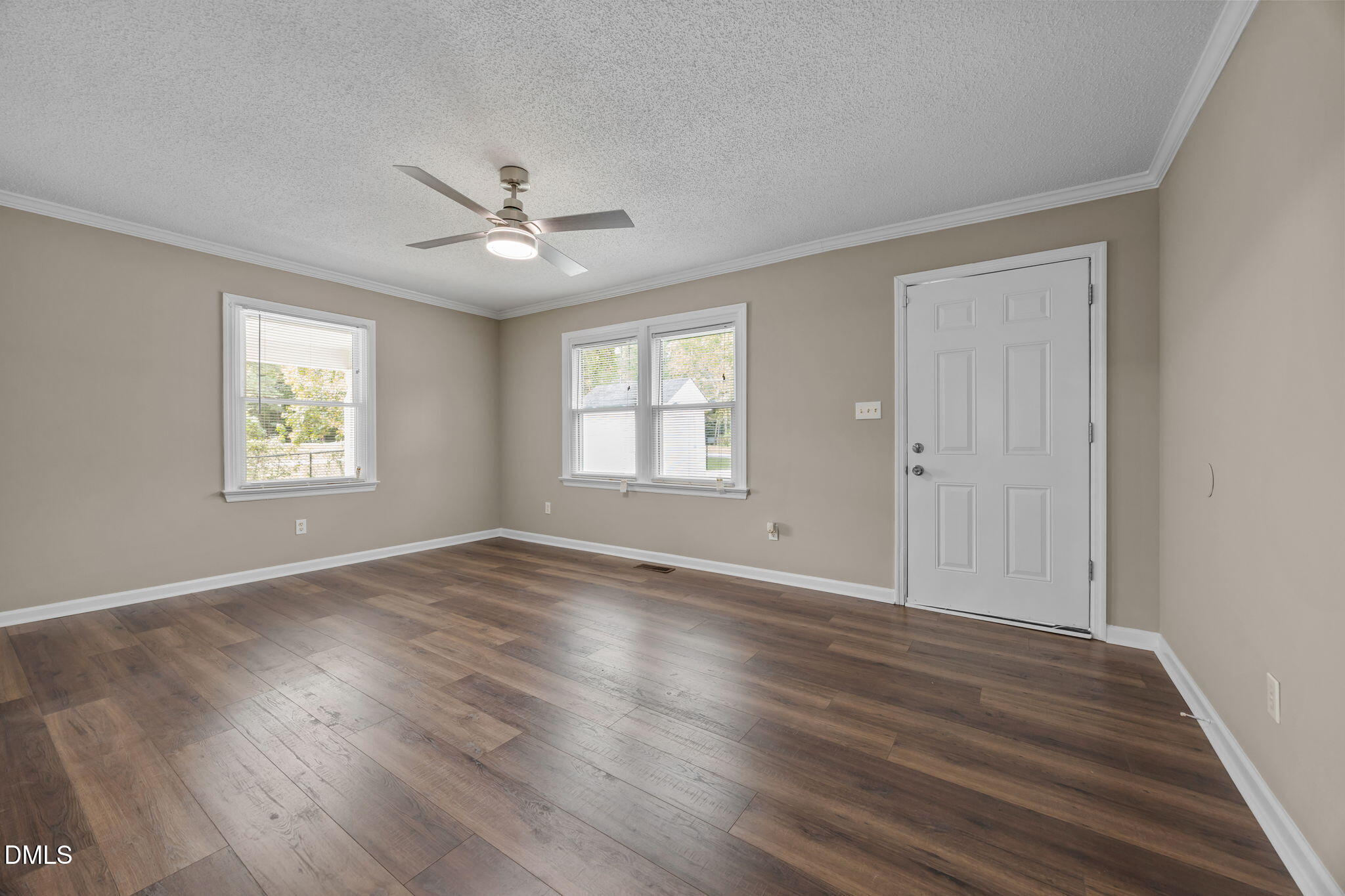 1509 Woodard Street Raleigh, NC 27610 - Photo 7 of 35 22-web-or-mls-IMG_2641