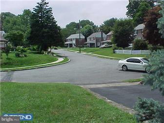 37 Edgewood Road Broomall, PA 19008 - Photo 12 of 12 View
