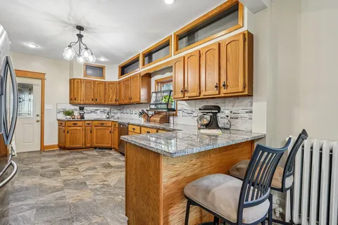 $269,000 | 302 Wyoming Street East, St. Paul, MN 55107