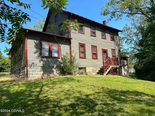 $1,925 | 803 South Armory Drive, Lewisburg, PA 17837