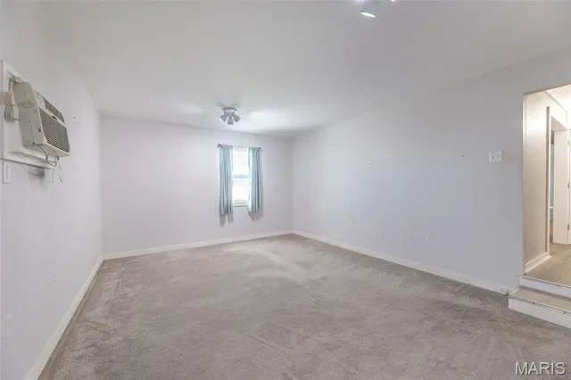 $159,900 | 371 Massachusetts Street, Qulin, MO 63961