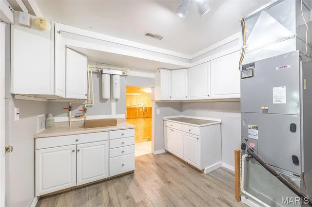 $159,900 | 371 Massachusetts Street, Qulin, MO 63961