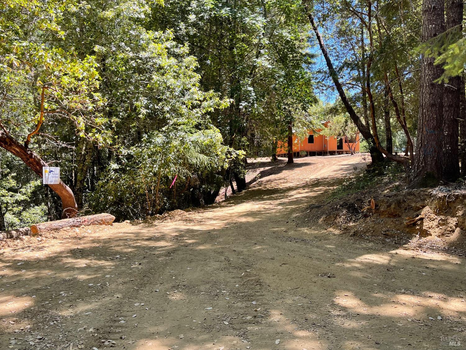 9660 Branscomb Road Laytonville, CA 95454 - Photo 7 of 33