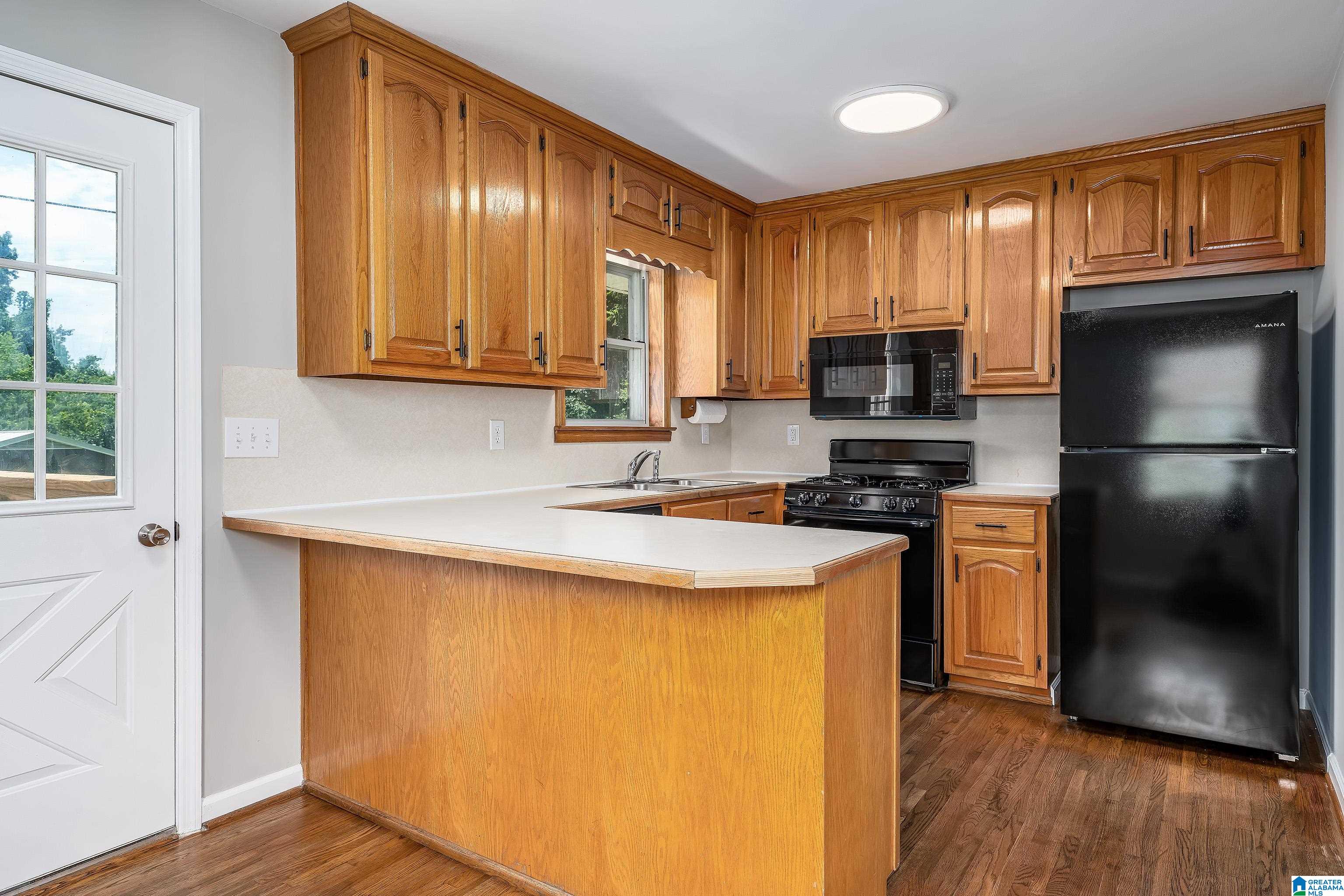 816 Whaley Road Fultondale, AL 35068 - Photo 8 of 26