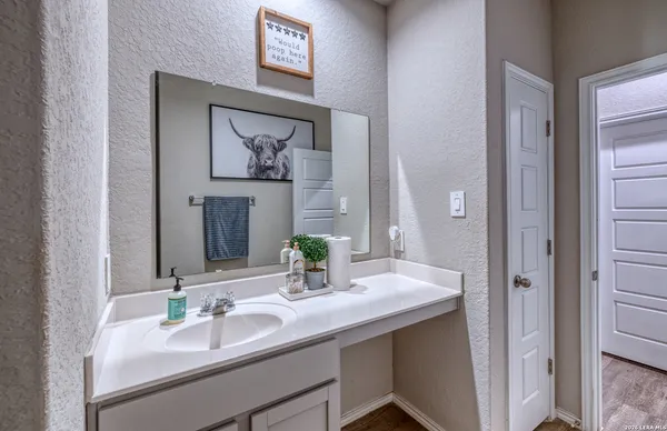 $298,000 | 20009 Huckleberry Street, Lytle, TX 78052