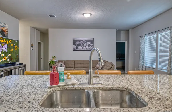 $298,000 | 20009 Huckleberry Street, Lytle, TX 78052