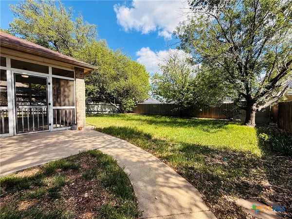 $2,450 | 109 West Great Plains Trail, Harker Heights, TX 76548