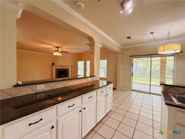 $2,450 | 109 West Great Plains Trail, Harker Heights, TX 76548