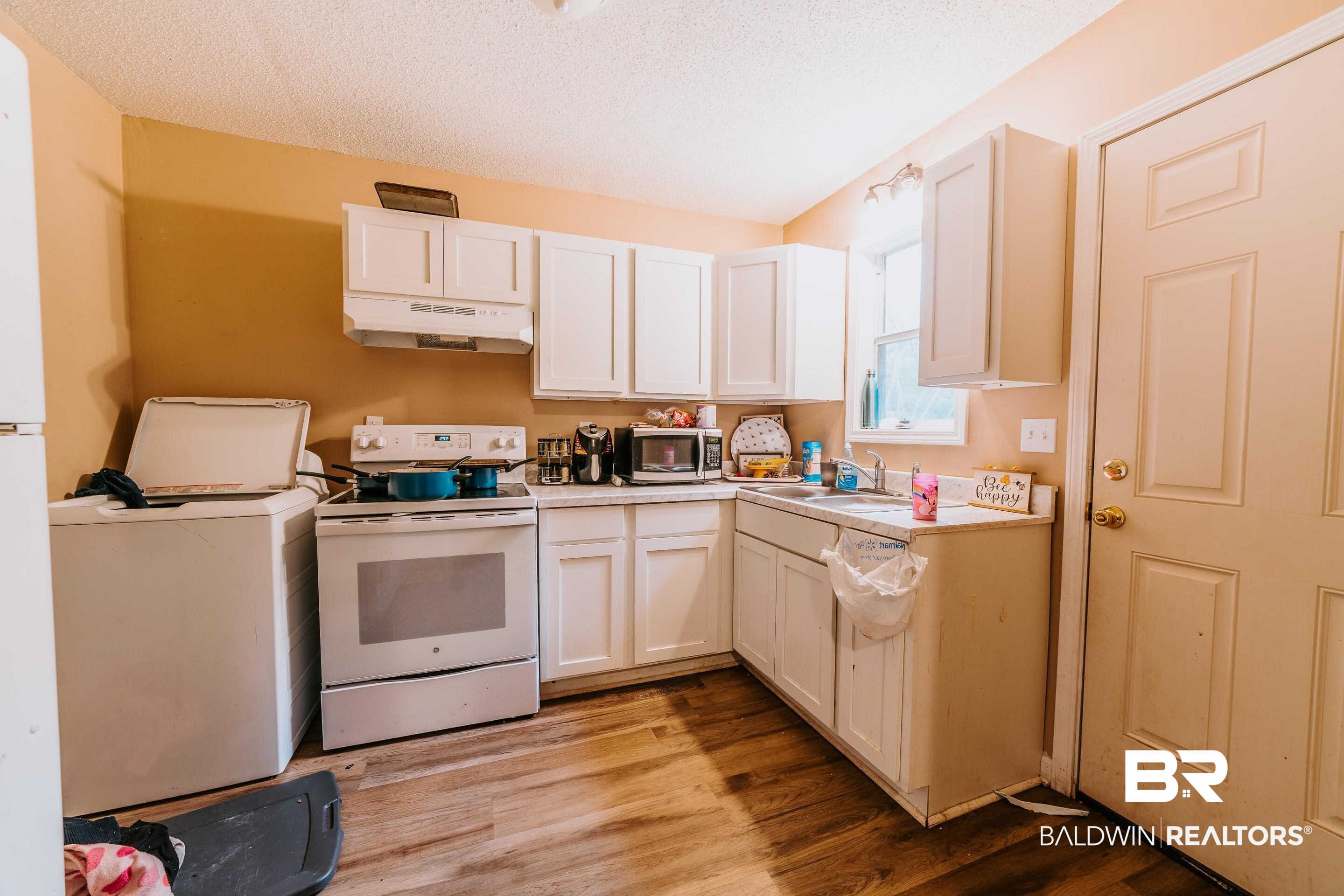 1257 Amelia Avenue Mobile, AL 36608 - Photo 4 of 13