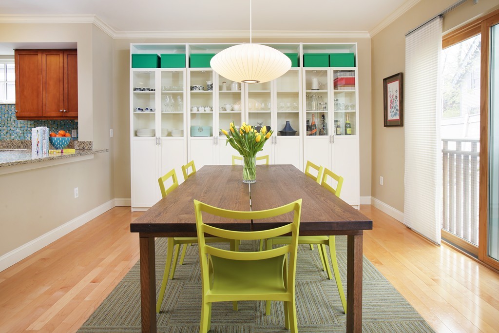 111 Crowninshield Road, Unit 111 Brookline, MA 02446 - Photo 4 of 11 Gallery Image 4