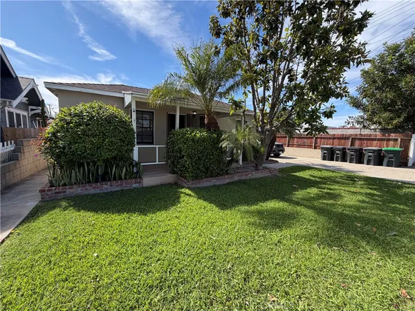 $4,100 | 126 South Batavia Street, Orange, CA 92868
