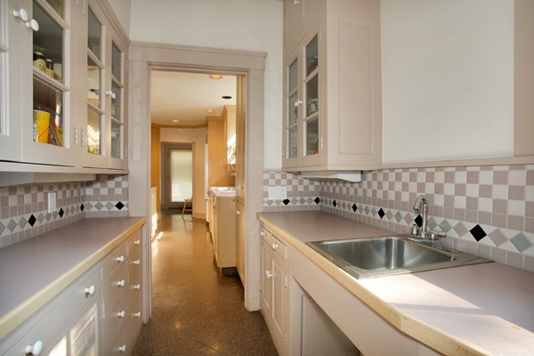 10 Otsego Road Worcester, MA 01609 - Photo 6 of 30 Gallery Image 6