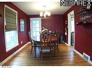 3140 Coleridge Road Cleveland, OH 44118 - Photo 6 of 11