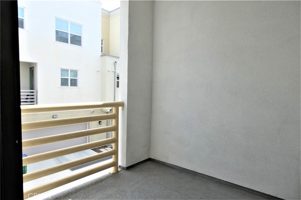 130 Acamar Irvine, CA 92618 - Photo 19 of 43