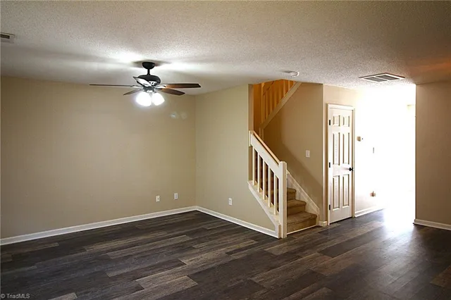 $1,695 | 111 Malamute Lane, Greensboro, NC 27407