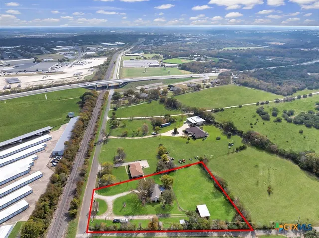 $350,000 | 2228 University Drive, Belton, TX 76513