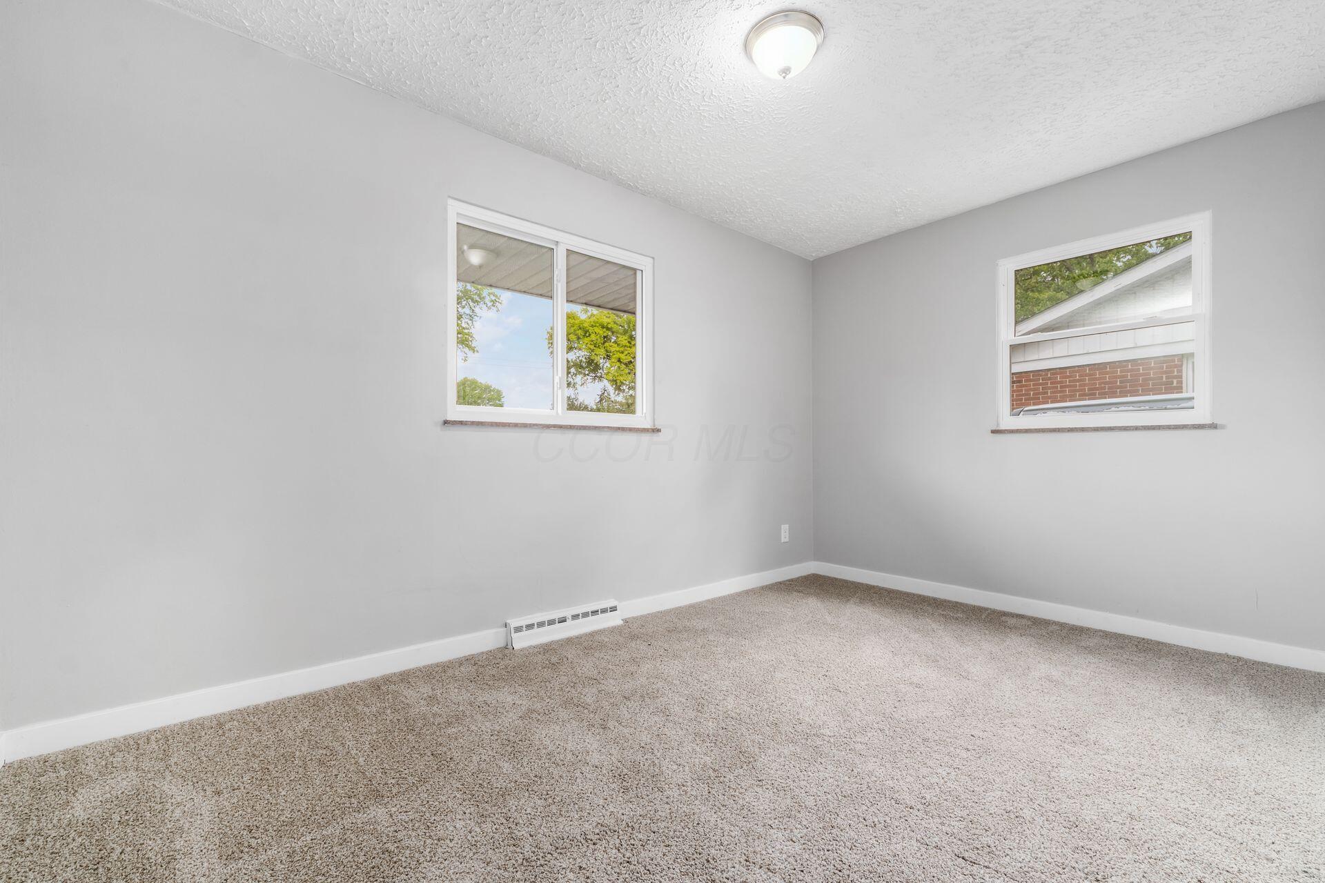 1472 Picard Road Columbus, OH 43227 - Photo 20 of 29 Bedroom #1`