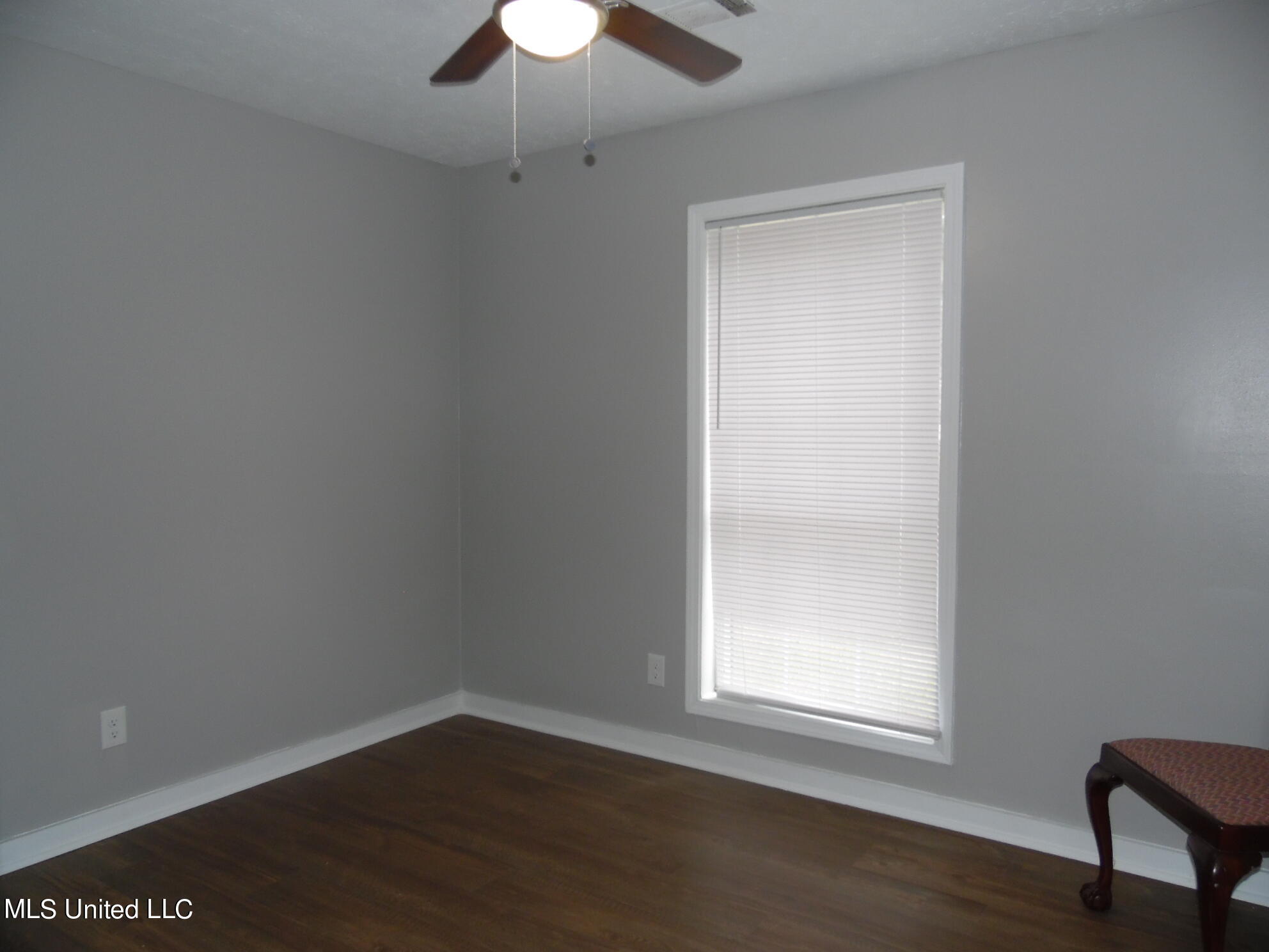 2313 Hickory Drive Jackson, MS 39204 - Photo 7 of 13 SAM_0003