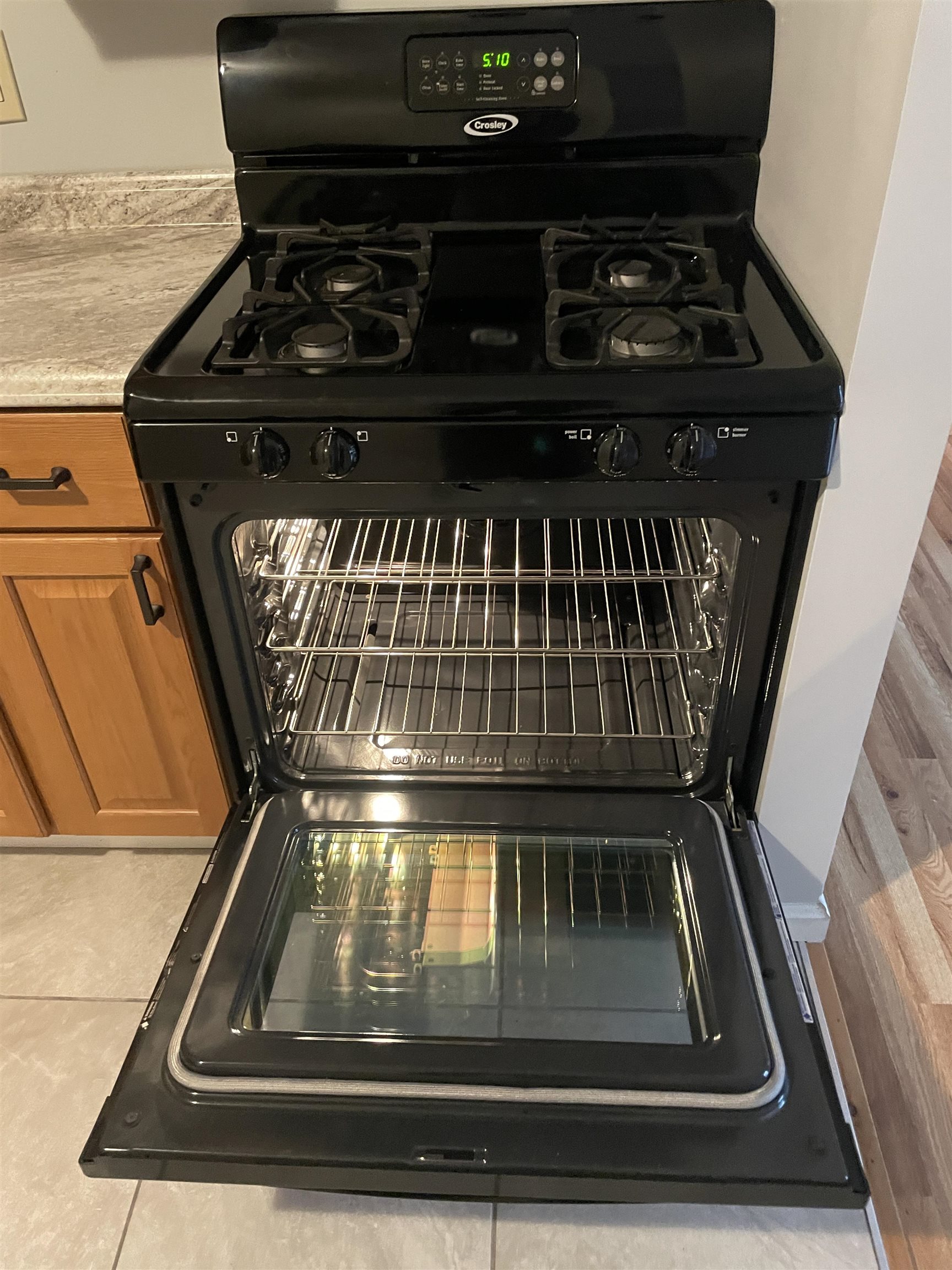 128 Mammoth Road, Unit 129 Hooksett, NH 03106 - Photo 3 of 8