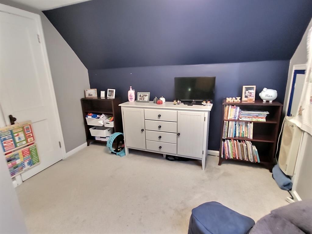 1640 Maple Street Columbus, IN 47201 - Photo 19 of 31 Gallery Image 19