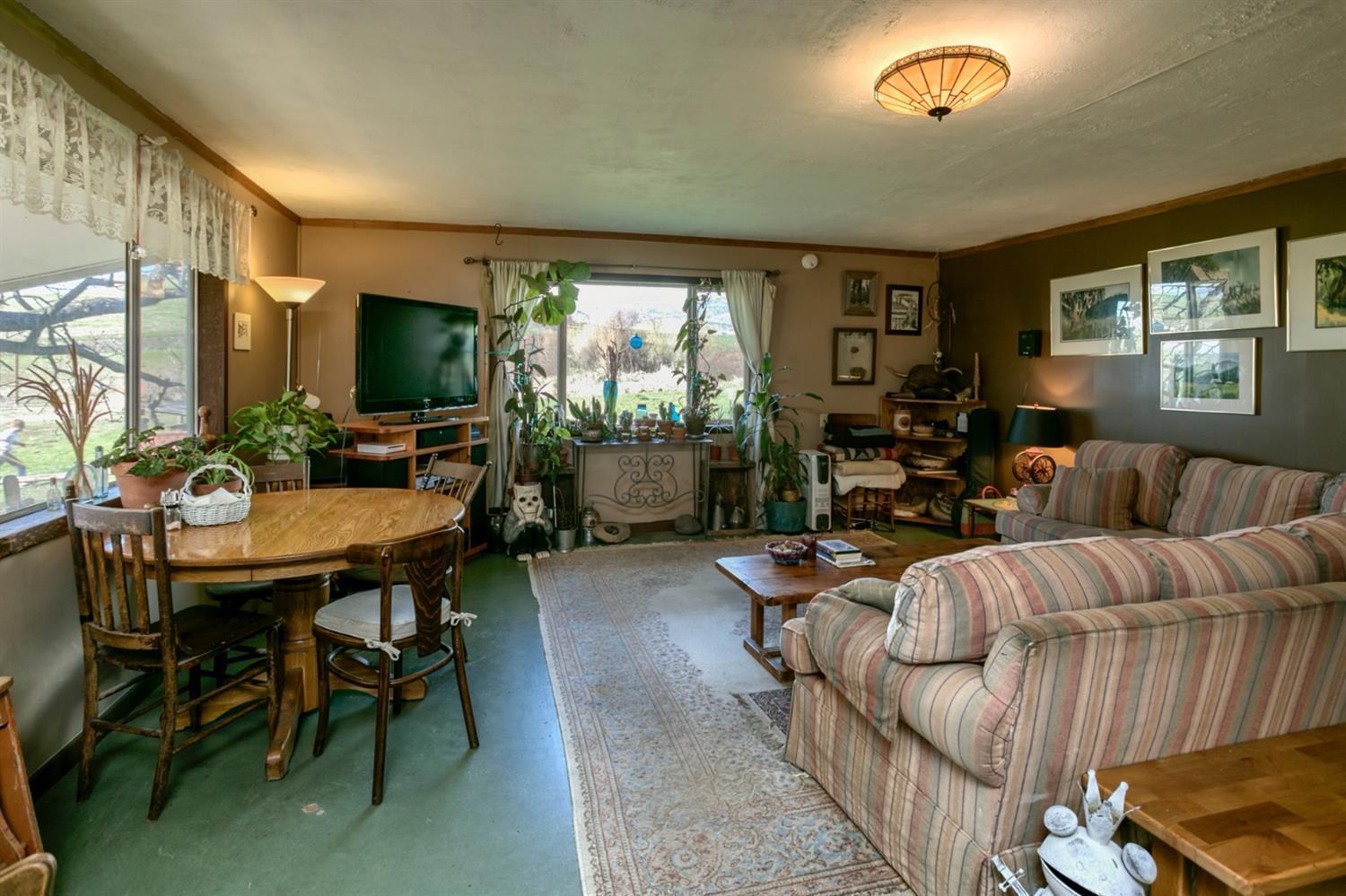 349 West Valley View Road Ashland, OR 97520 - Photo 6 of 35 Additional Photo