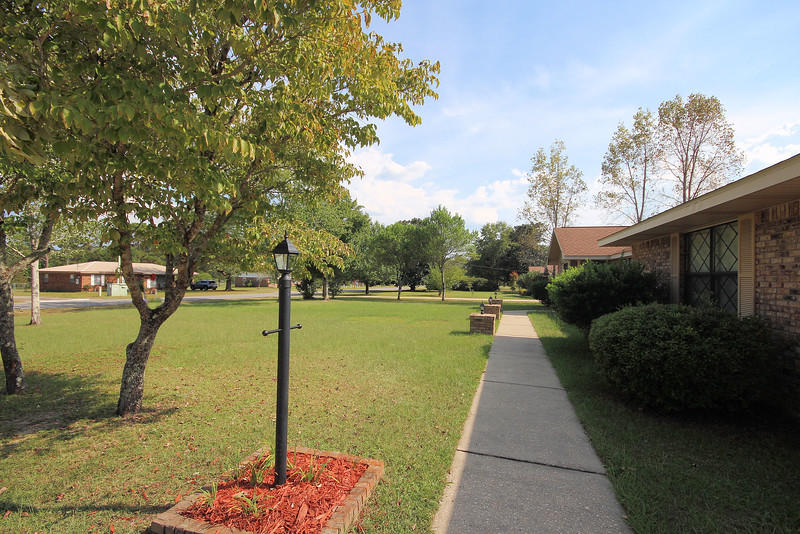 5348 Hillcrest Road Crestview, FL 32539 - Photo 5 of 40 i-WQjSzc5-L