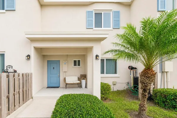 $379,990 | 1214 Northwest 4th Lane, Unit 1214, Homestead, FL 33034