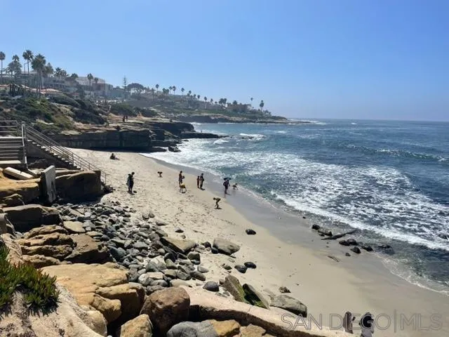 939 Coast Boulevard, Unit 3D La Jolla, CA 92037 - Photo 13 of 13 a view of beach and ocean