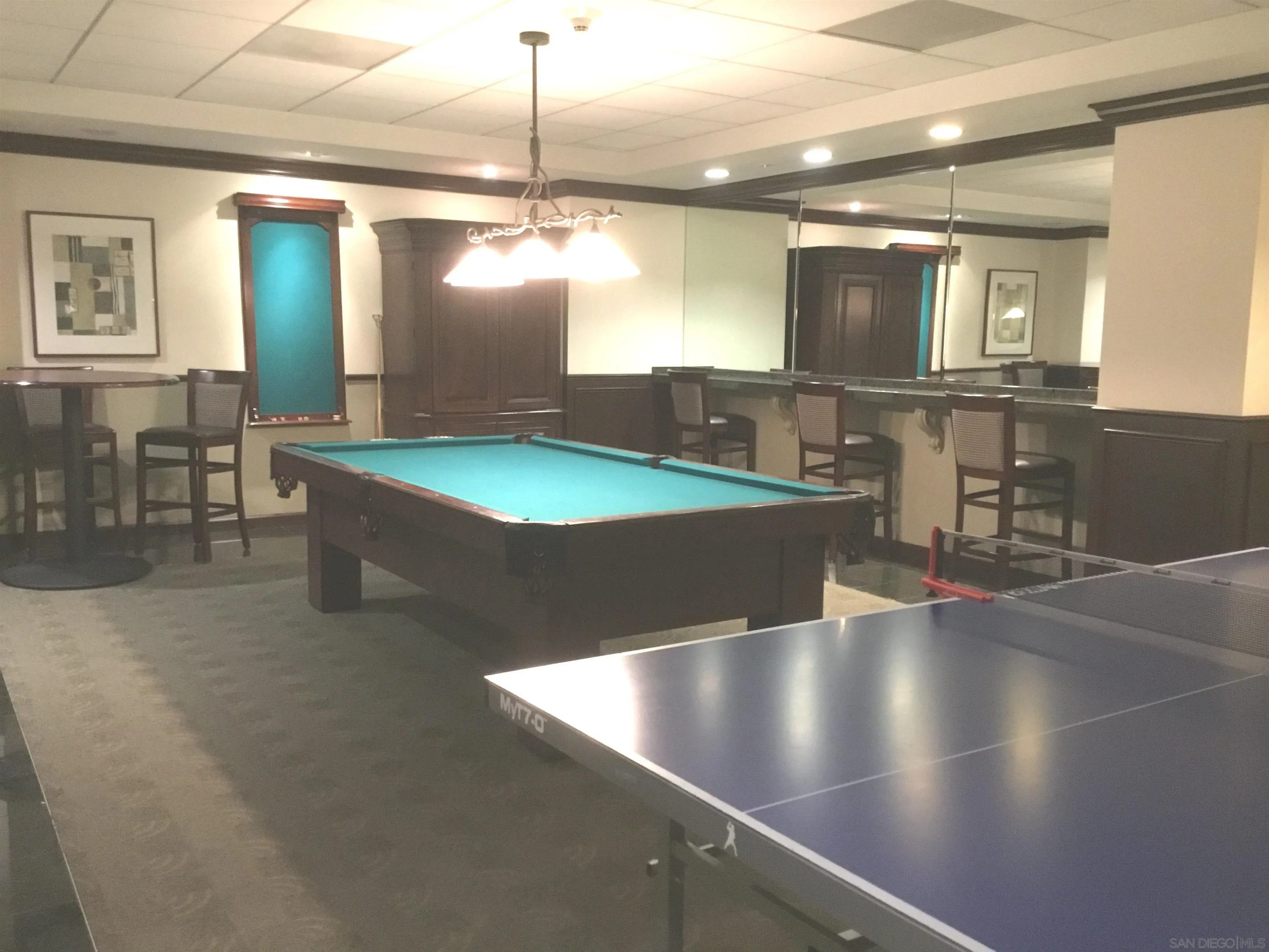 939 Coast Boulevard, Unit 3D La Jolla, CA 92037 - Photo 8 of 13 a view of a lobby with furniture and window