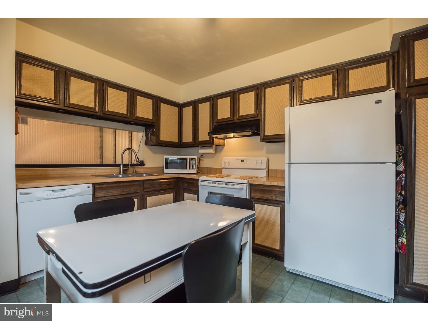 428 Franklin Road Glassboro, NJ 08028 - Photo 4 of 22