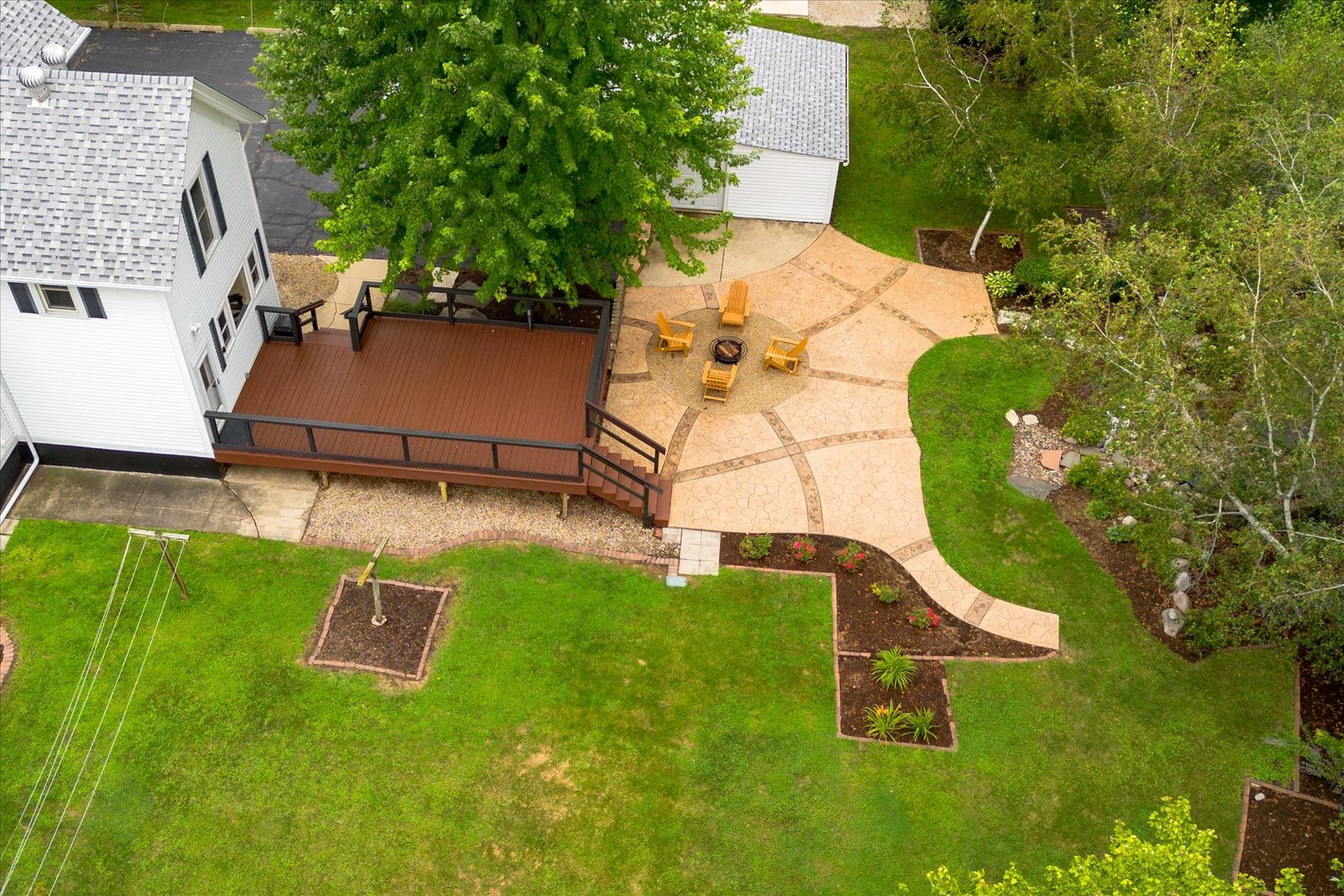 443 East Peru Street Princeton, IL 61356 - Photo 41 of 44 an aerial view of residential house with outdoor space