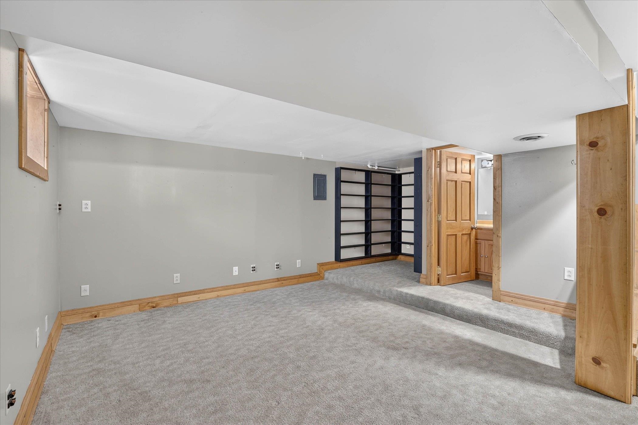 1123 8th Street Beloit, WI 53511 - Photo 39 of 59