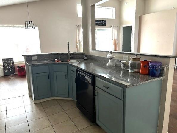 954 Durango Loop Street Davenport, FL 33897 - Photo 2 of 13