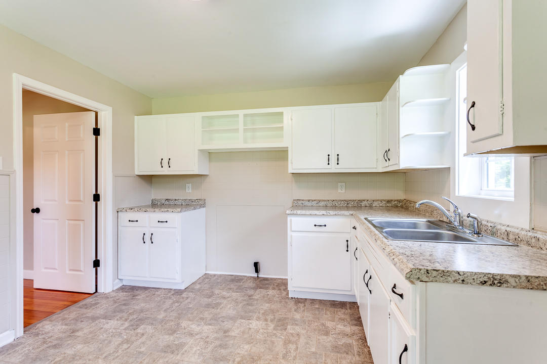 149 Pleasant View Loop Clinton, TN 37716 - Photo 21 of 40 025180629-2-149PleasantViewLoopClintonTN