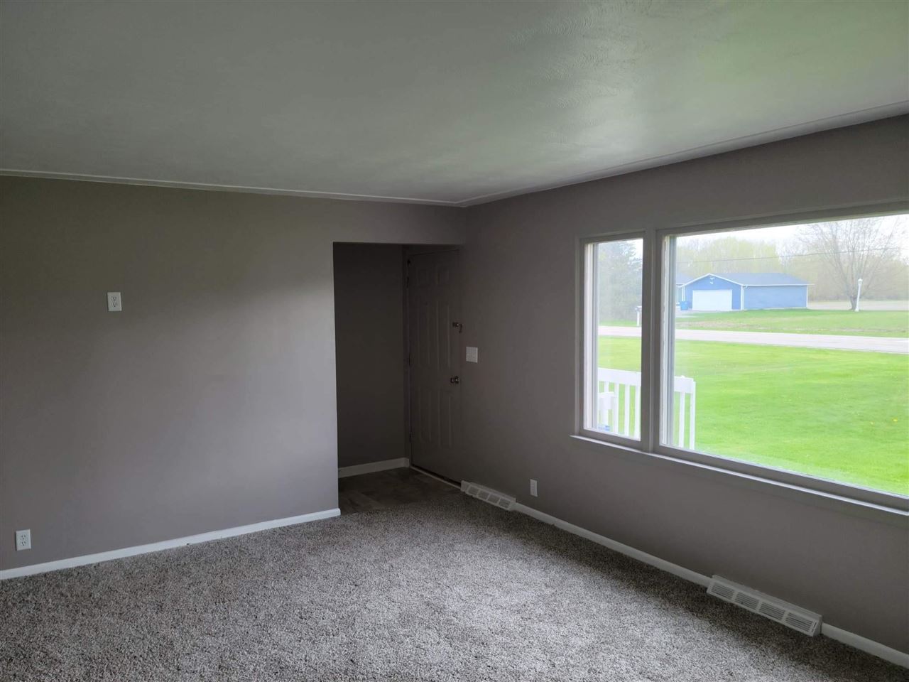 4630 Flajole Road Midland, MI 48642 - Photo 8 of 21