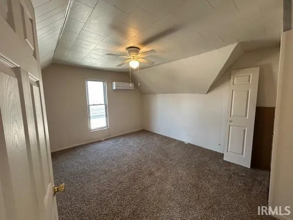 $106,800 | 317 East Locust Street, Boonville, IN 47601