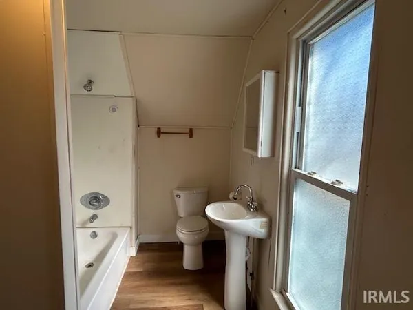 $106,800 | 317 East Locust Street, Boonville, IN 47601