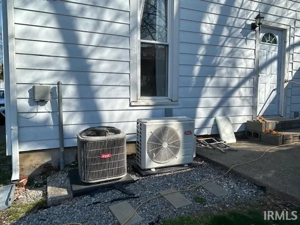 $106,800 | 317 East Locust Street, Boonville, IN 47601