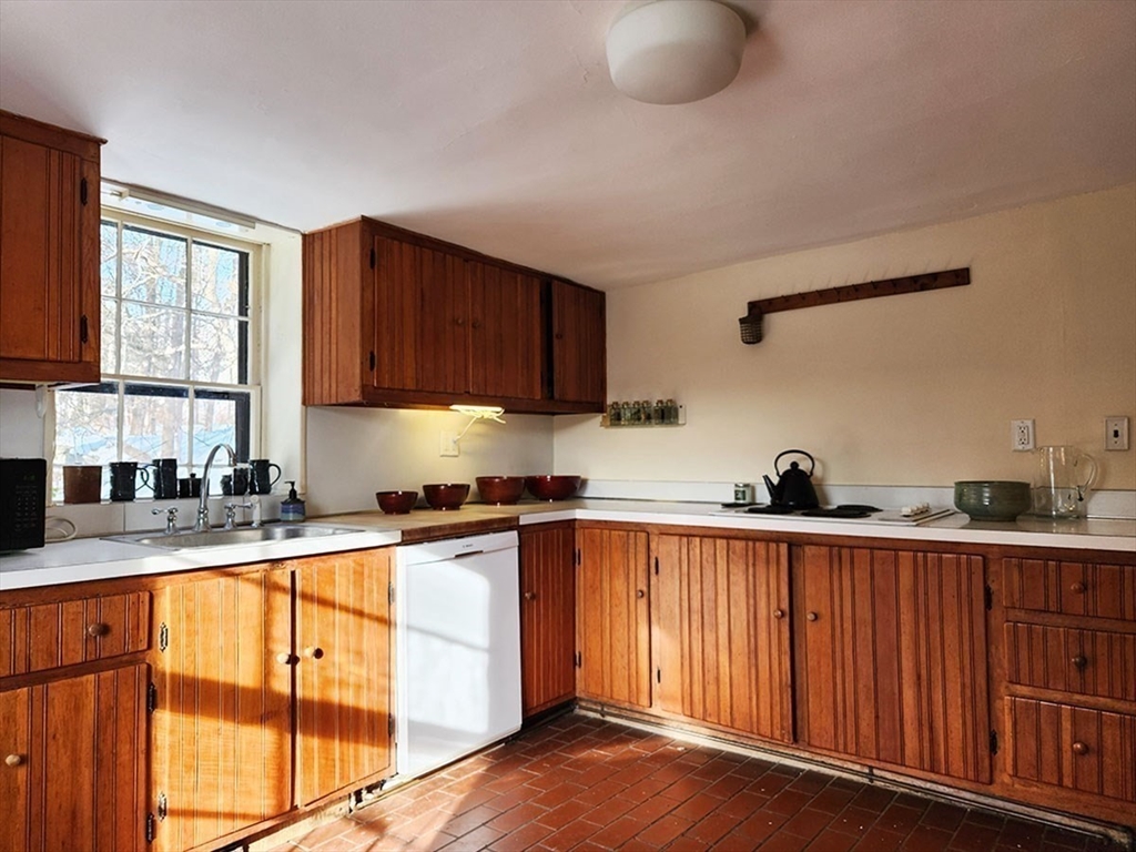 79 Shaker Road Harvard, MA 01451 - Photo 8 of 25
