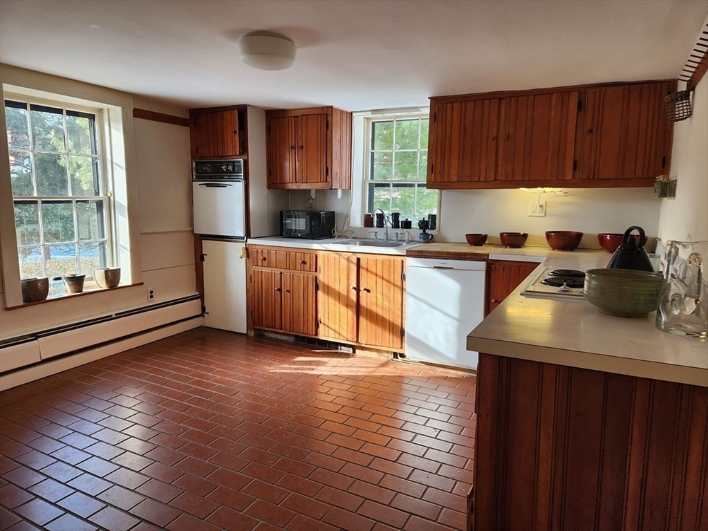 79 Shaker Road Harvard, MA 01451 - Photo 9 of 25