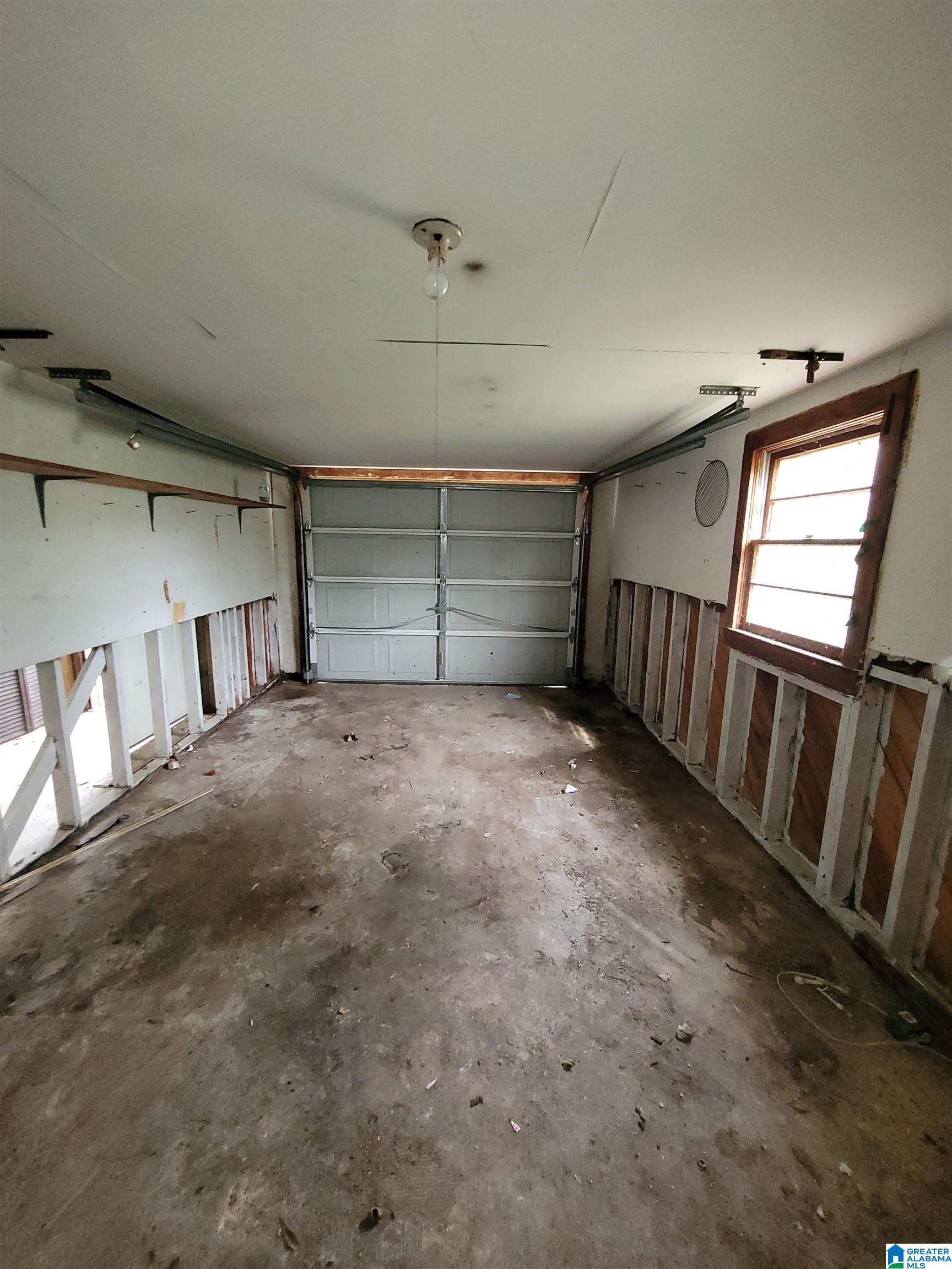 2928 Berney Station Road Talladega, AL 35160 - Photo 8 of 34