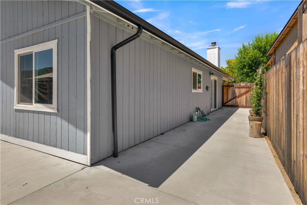 2622 Pinto Lane Paso Robles, CA 93446 - Photo 19 of 22 a house view with a backyard space