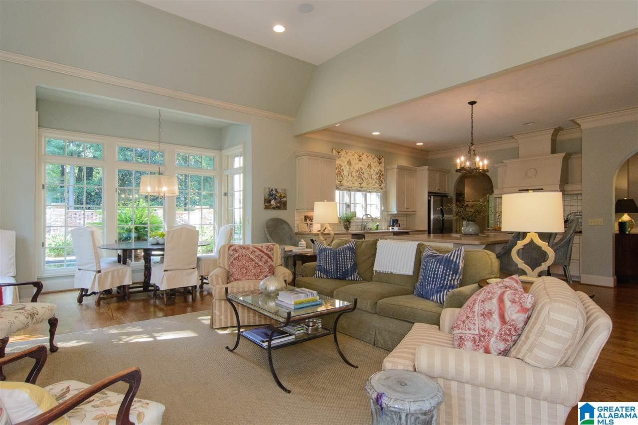 4347 Caldwell Mill Road Birmingham, AL 35243 - Photo 15 of 46