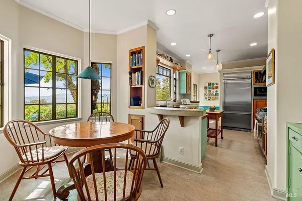 $3,850,000 | 1212 North Fitch Mountain Road, Healdsburg, CA 95448