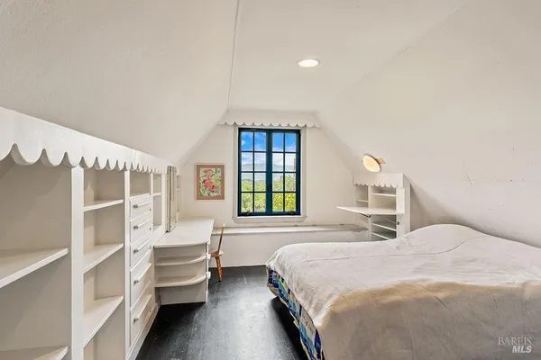 $3,850,000 | 1212 North Fitch Mountain Road, Healdsburg, CA 95448