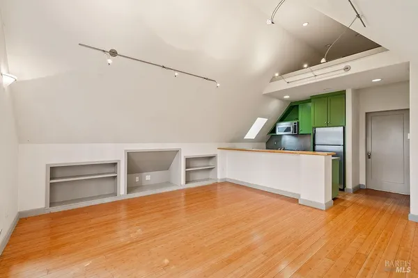 $3,850,000 | 1212 North Fitch Mountain Road, Healdsburg, CA 95448