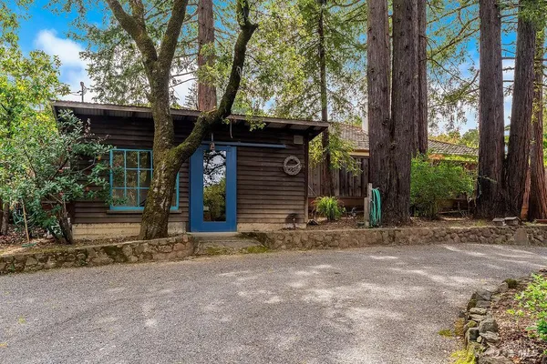$3,850,000 | 1212 North Fitch Mountain Road, Healdsburg, CA 95448